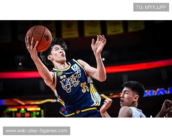 CBA广东连续压上扩大逼抢范围,对手难以组织